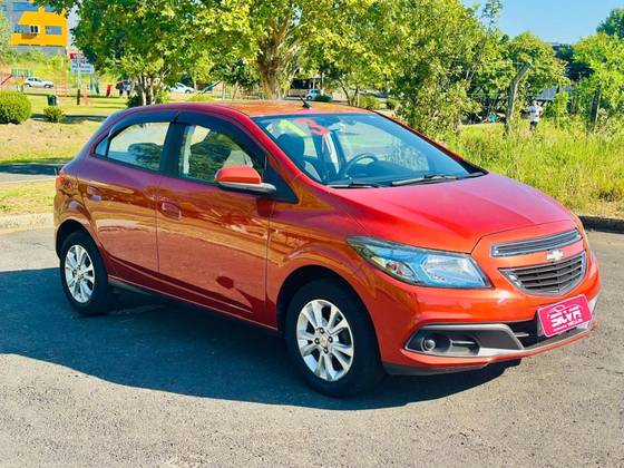 CHEVROLET ONIX 1.0 MPFI LT 8V FLEX 4P MANUAL